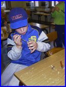 foto-h�nd-m16.jpg (8766 bytes)