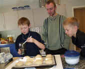 prak-4.jpg (109992 byte)